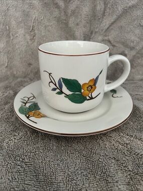 Woodhill by Citation mugs set of 2 mugs with saucers
